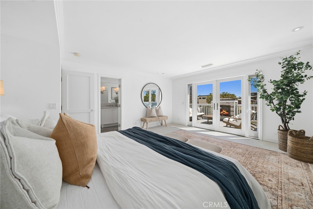 1730 E Ocean Boulevard Property Photo 20