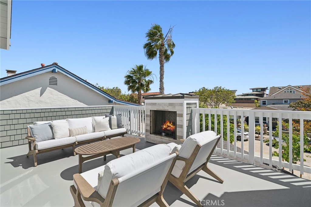 1730 E Ocean Boulevard Property Photo 21