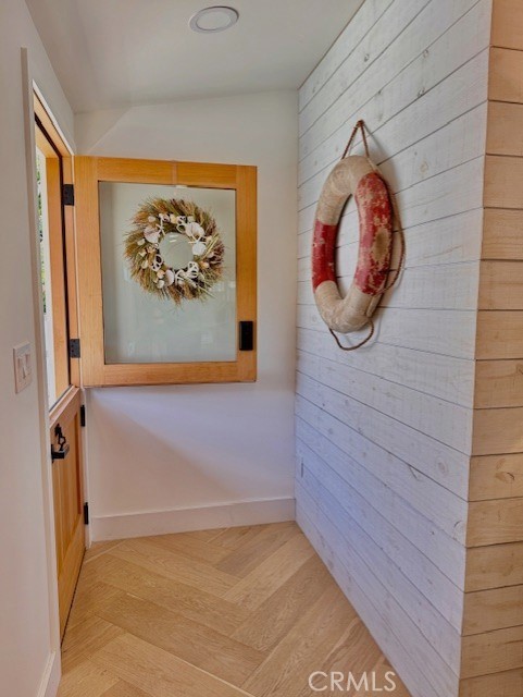 250 Mayflower Property Photo 6