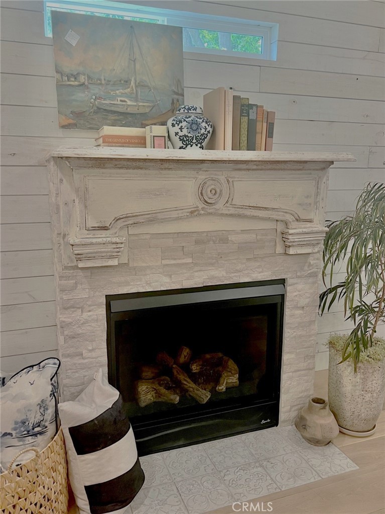 250 Mayflower Property Photo 18