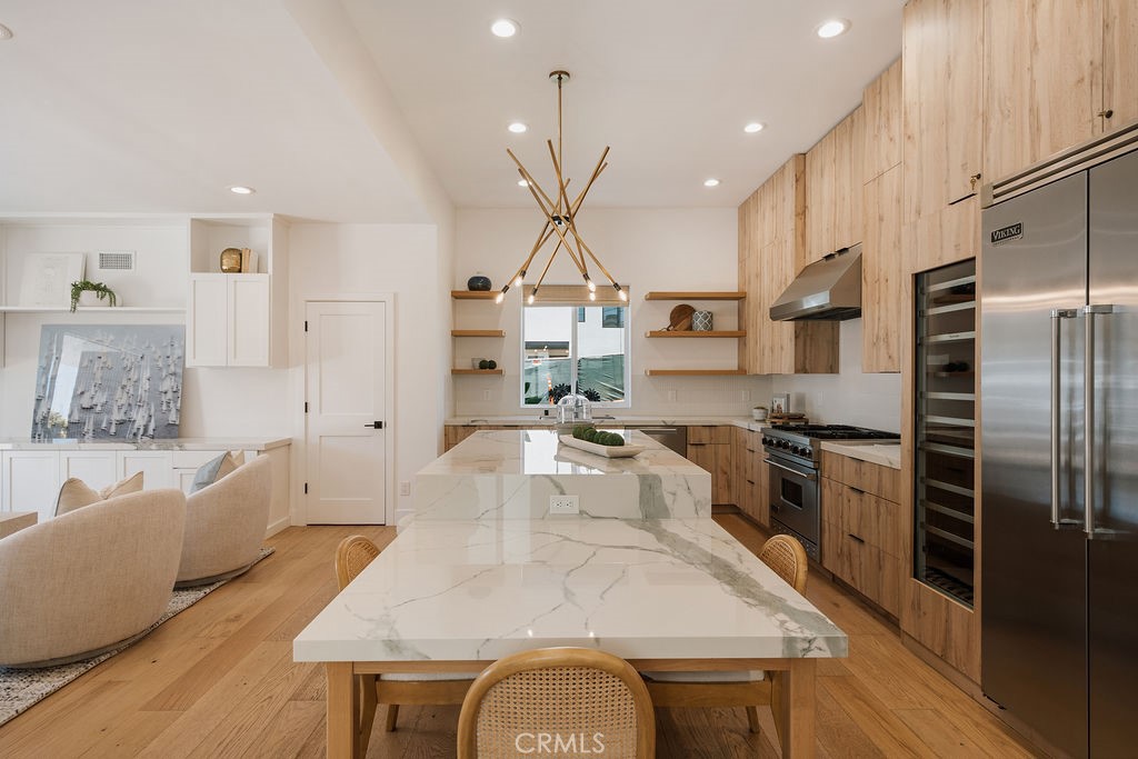 520 Iris Property Photo 12