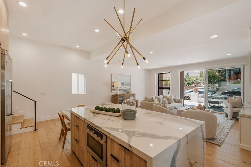 520 Iris Property Photo 18