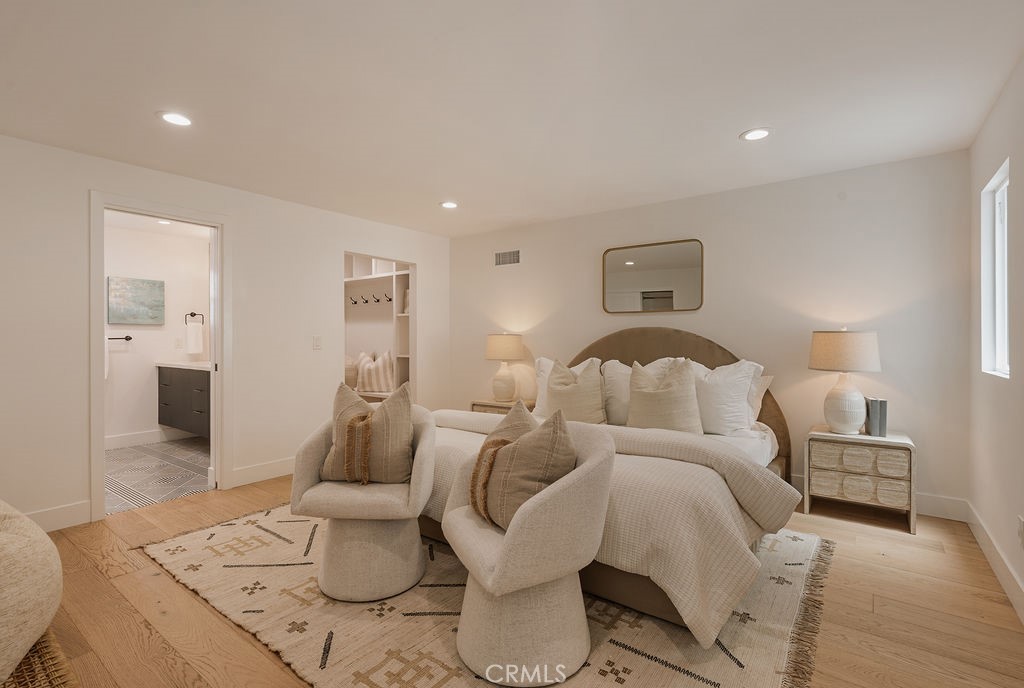 520 Iris Property Photo 32