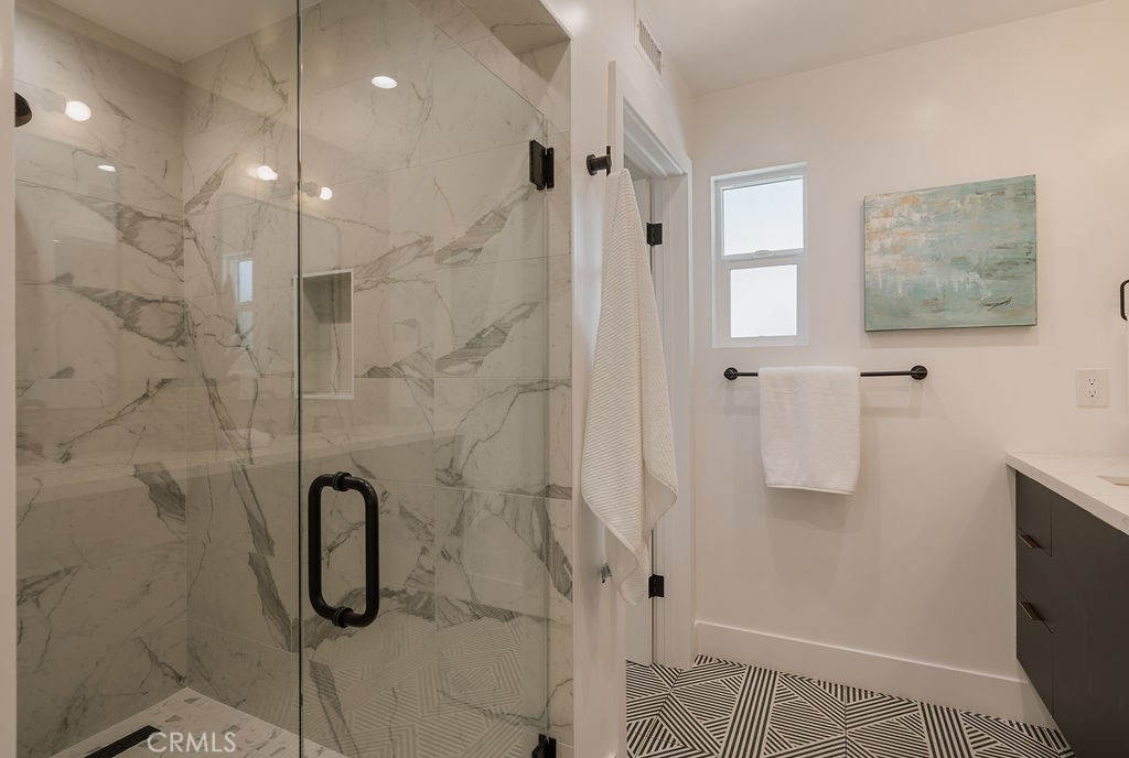 520 Iris Property Photo 37