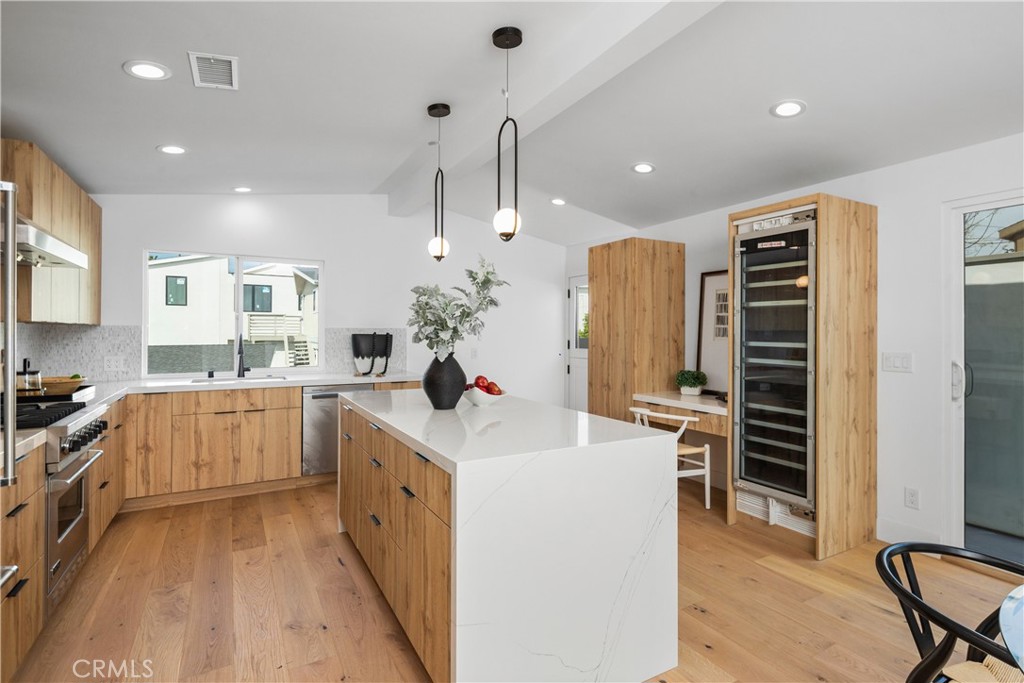 520 Iris Property Photo 45