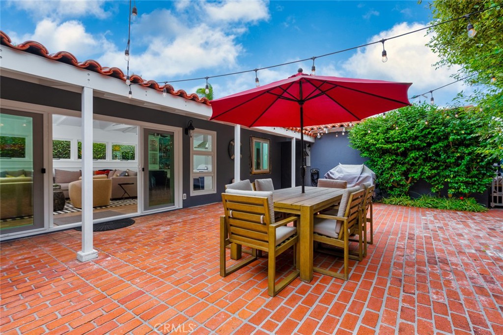 129 Via Nice Property Photo 3