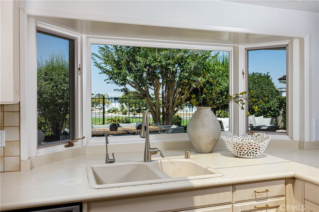 3701 Inlet Isle Drive Property Photo 16
