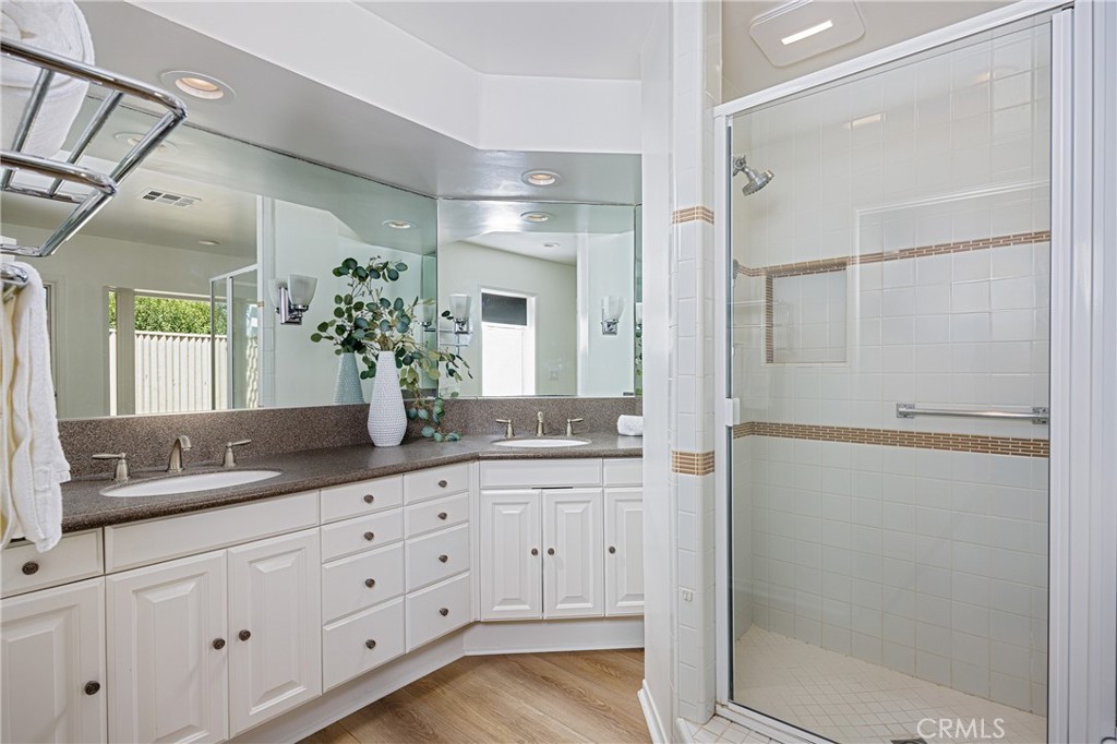 3701 Inlet Isle Drive Property Photo 21