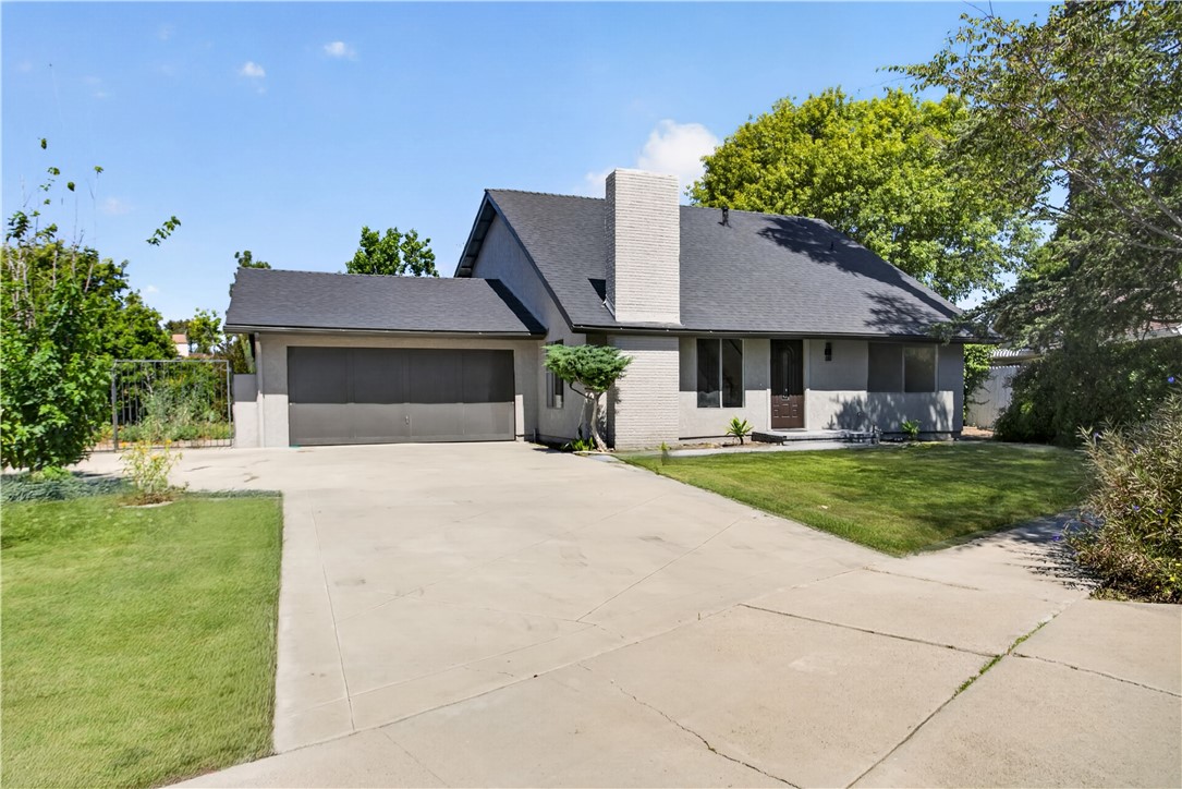 284 N Renee Property Photo 1