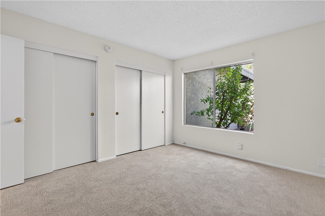 284 N Renee Property Photo 14