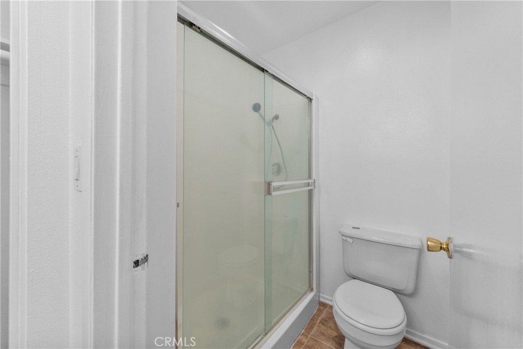 16932 Pacific Coast Highway 102 Property Photo 17