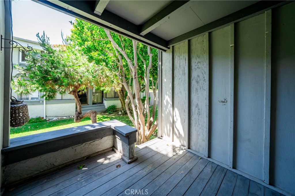 16932 Pacific Coast Highway 102 Property Photo 19