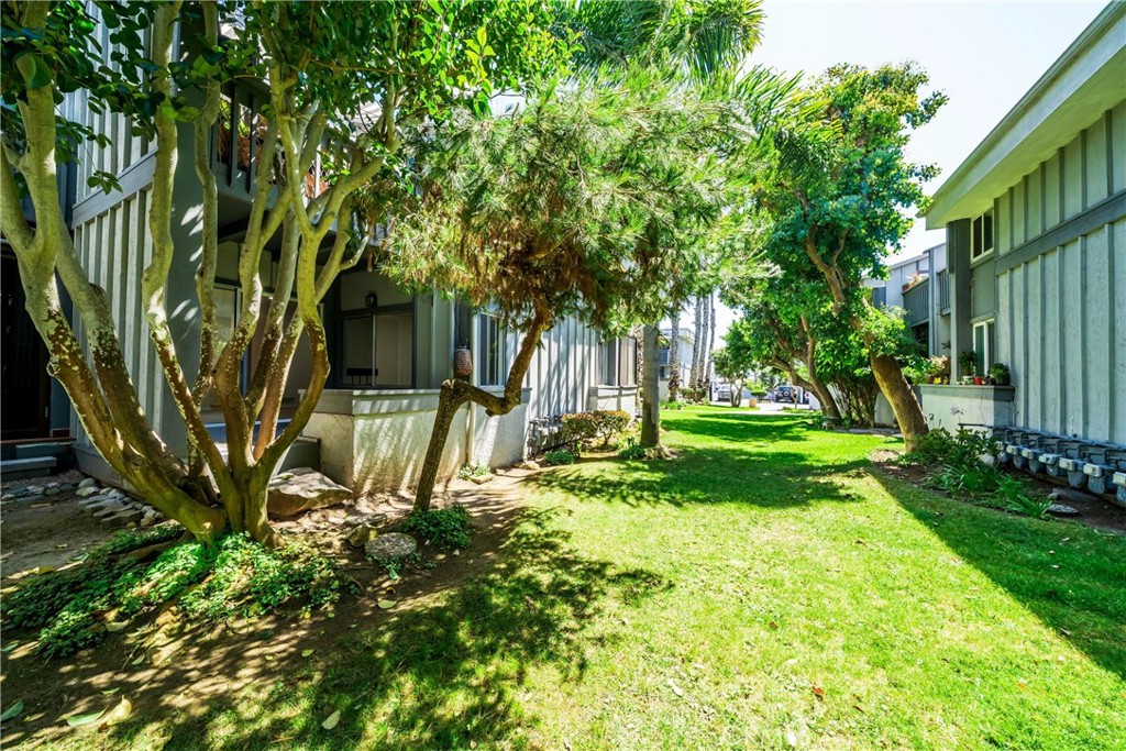 16932 Pacific Coast Highway 102 Property Photo 34