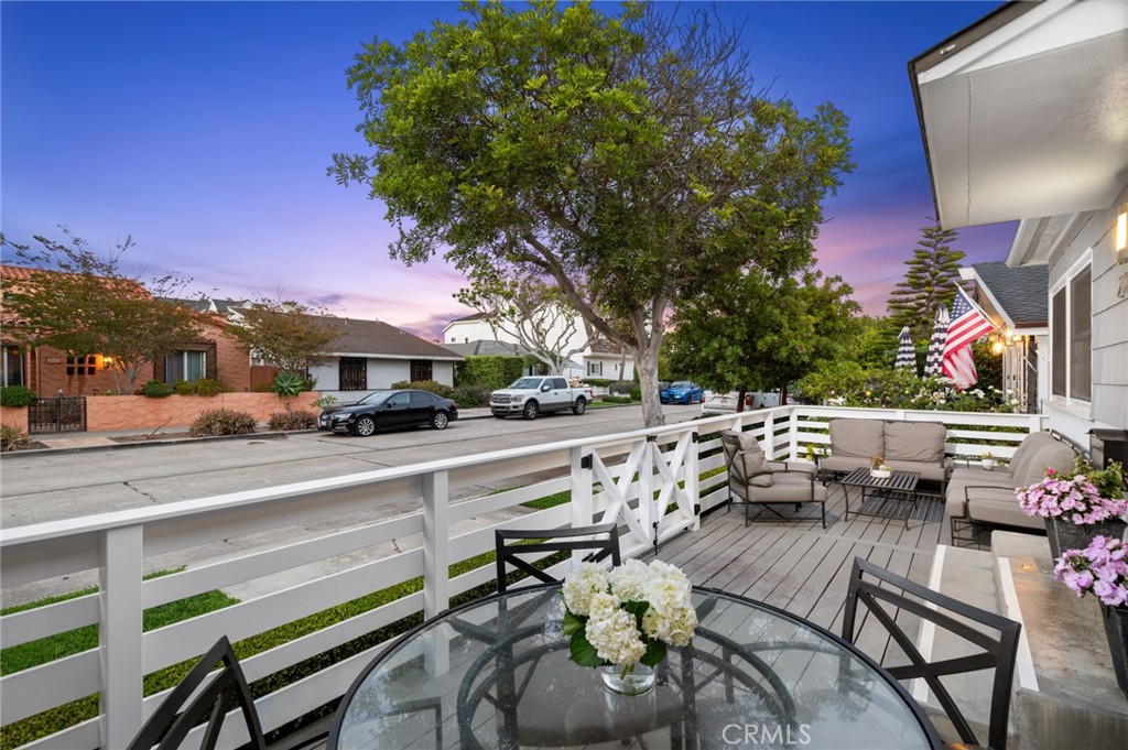 2049 E Ocean Boulevard Property Photo 20