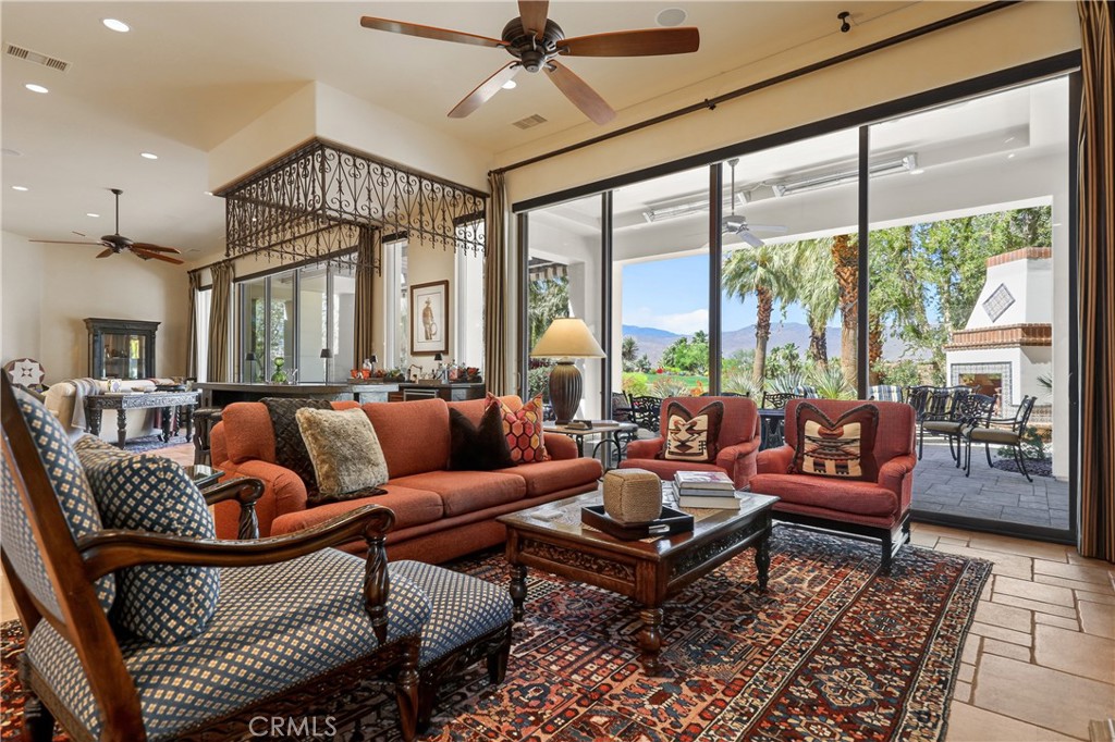42315 Via Orvieto Property Photo 8