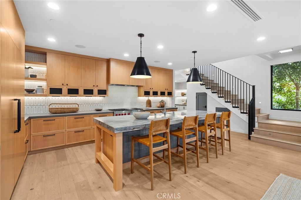 1717 E Ocean Boulevard Property Photo 11