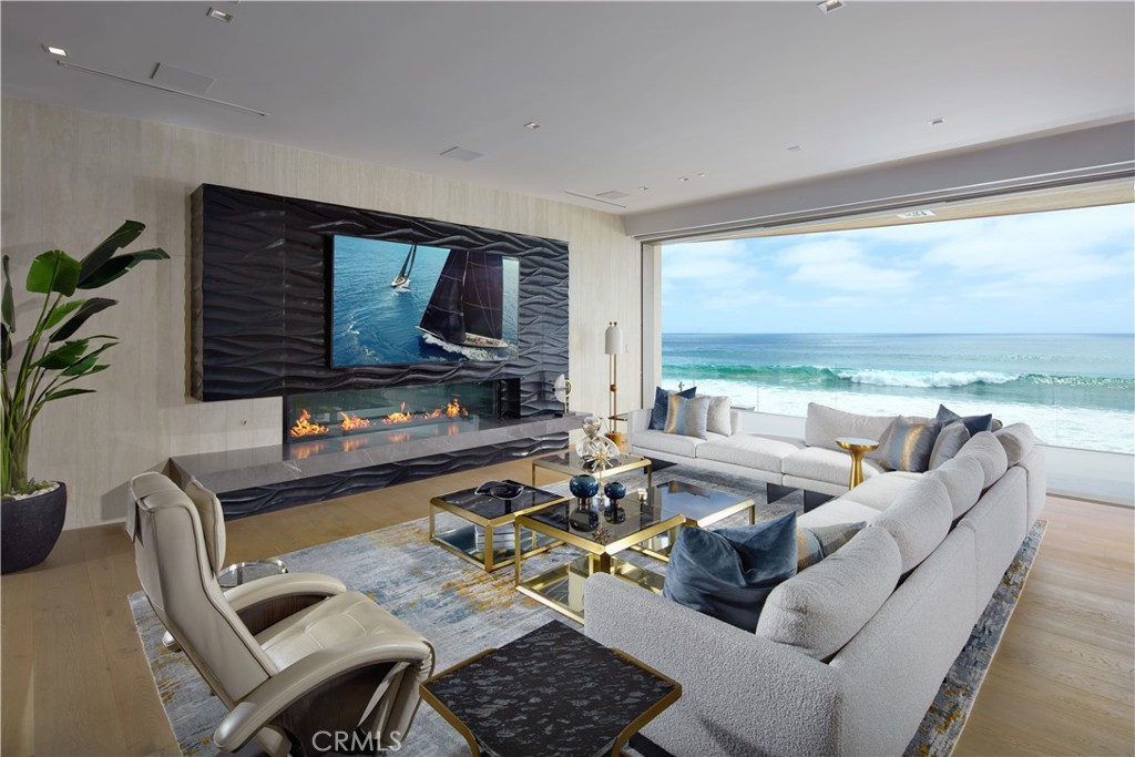 55 Strand Beach Drive Property Photo 6