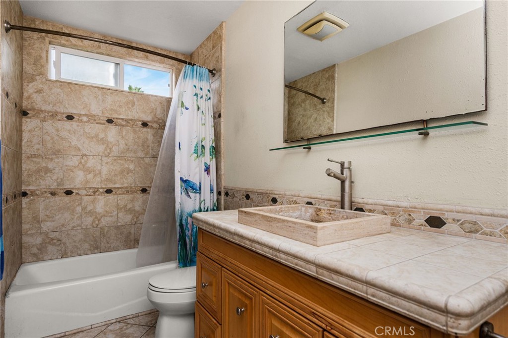 23001 S Aspan Street Property Photo 10