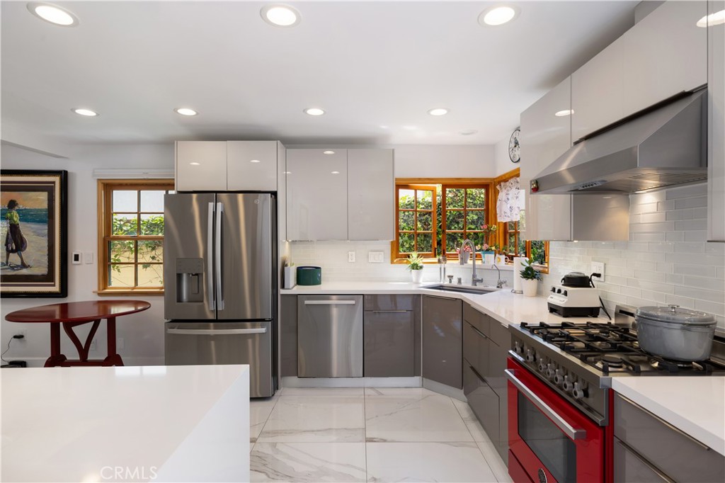 111 Via Ravenna Property Photo 12