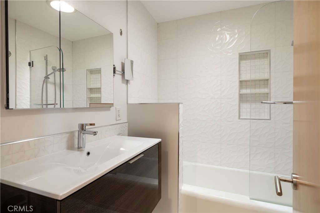 111 Via Ravenna Property Photo 20