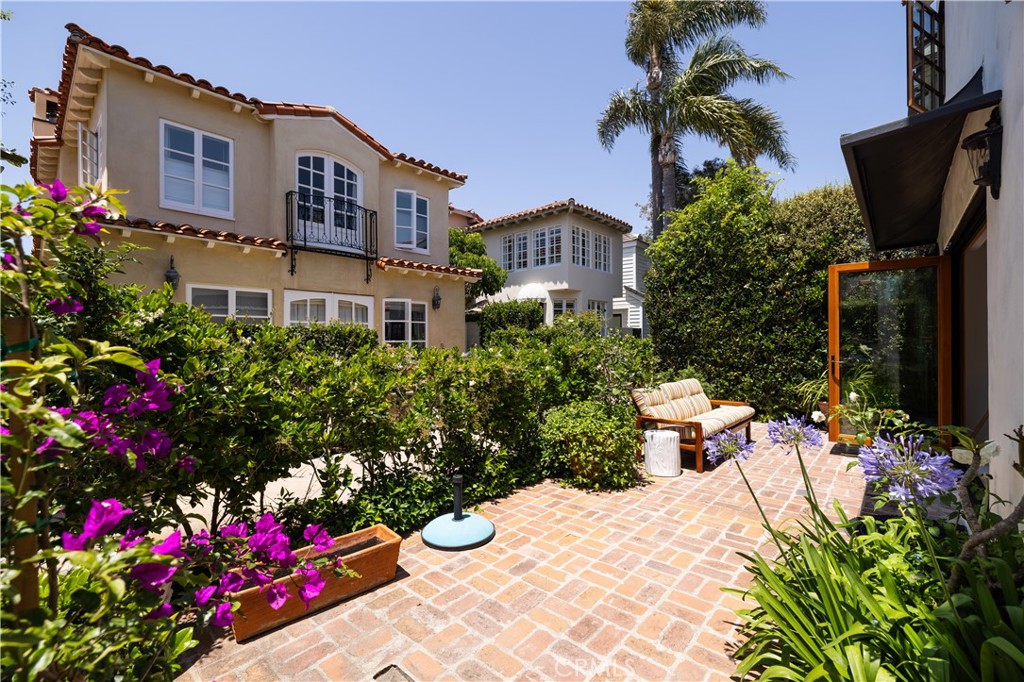 111 Via Ravenna Property Photo 29