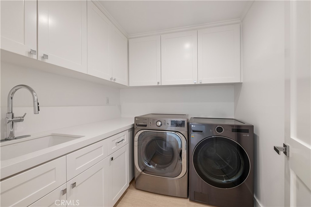 85 Hillsdale Property Photo 19