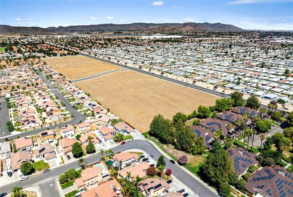 1 Stetson Property Photo 3