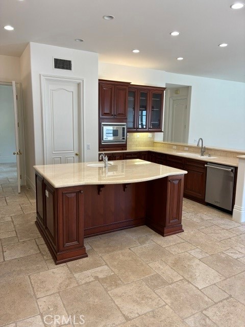 32 Gleneagles Drive Property Photo 9