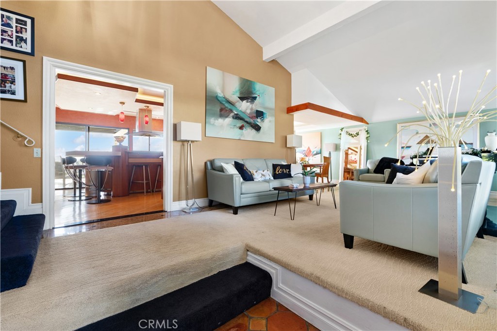 2407 Port Whitby Property Photo 9