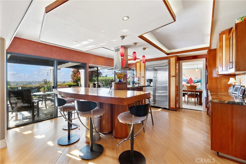 2407 Port Whitby Property Photo 12