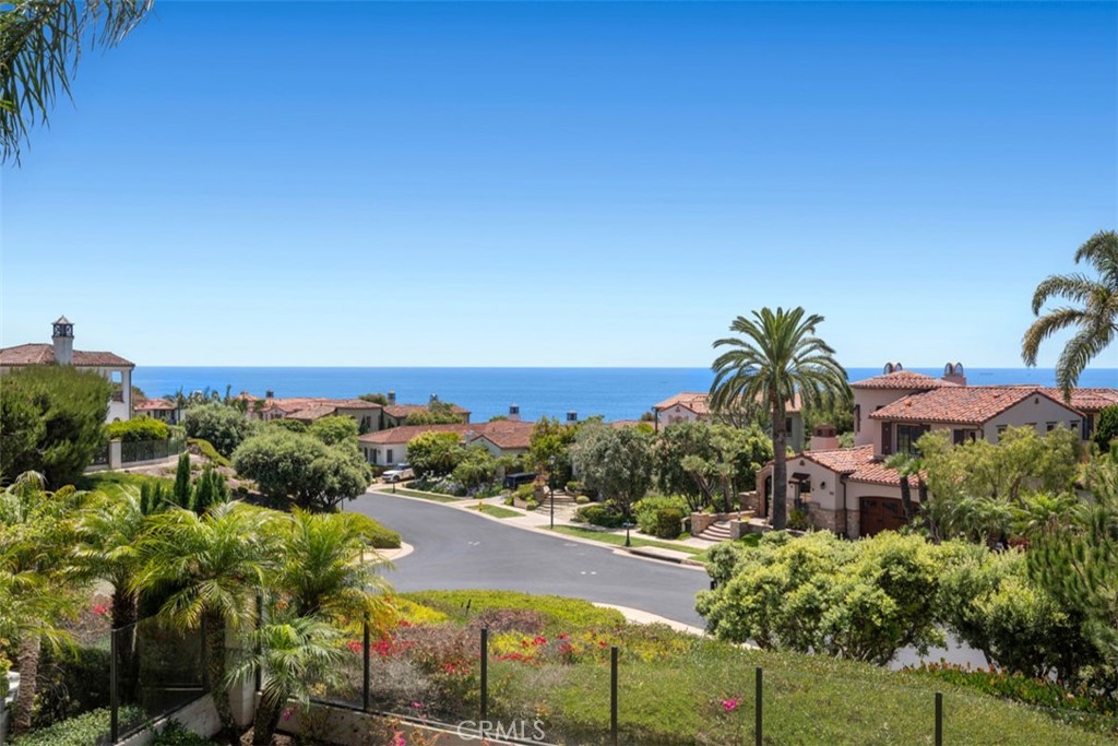 64 Sidney Bay Property Photo 2