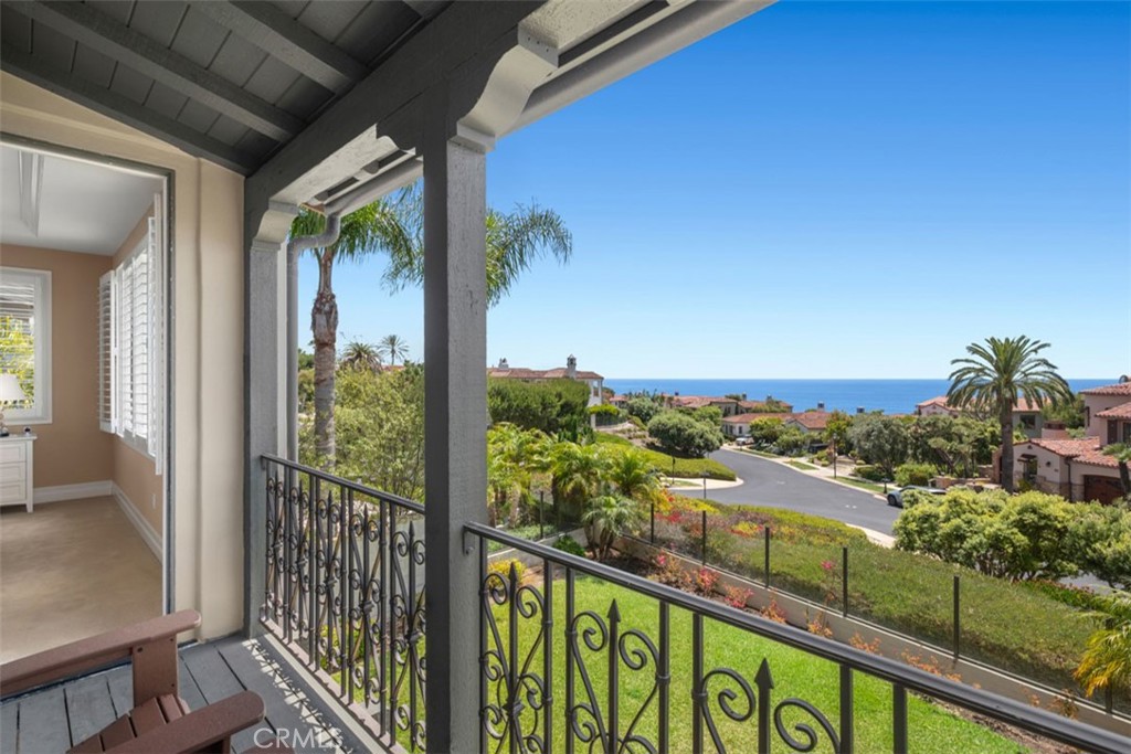 64 Sidney Bay Property Photo 28