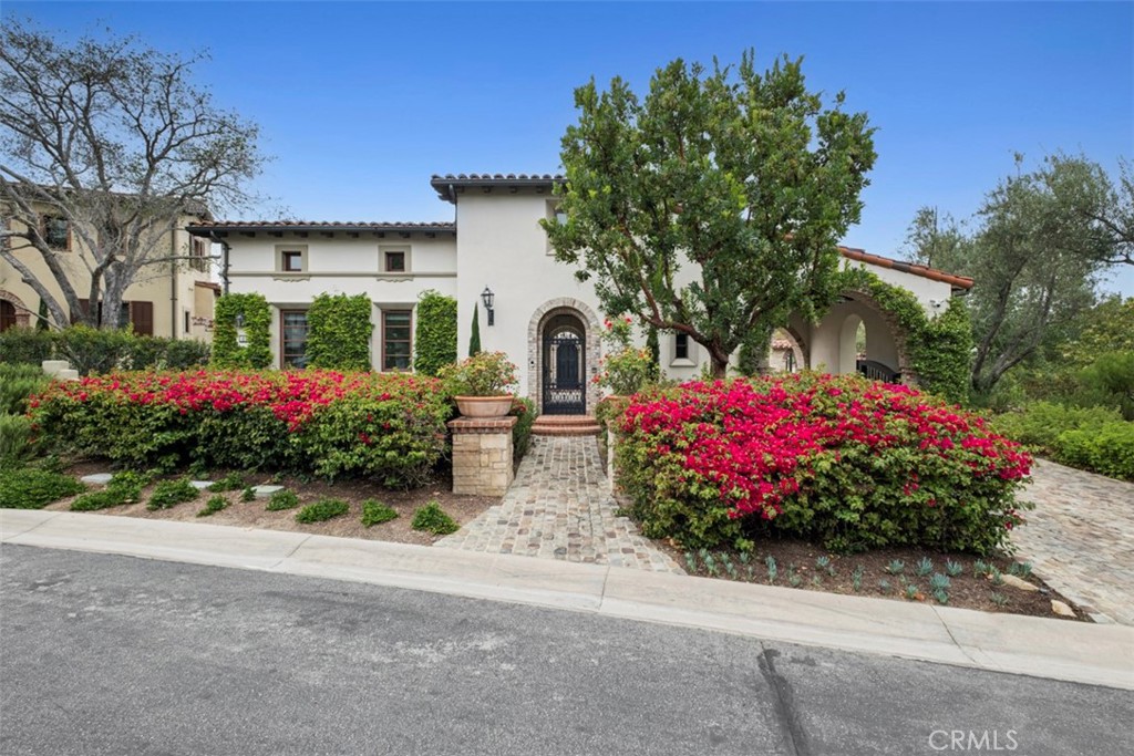 45 Prairie Grass Property Photo 1