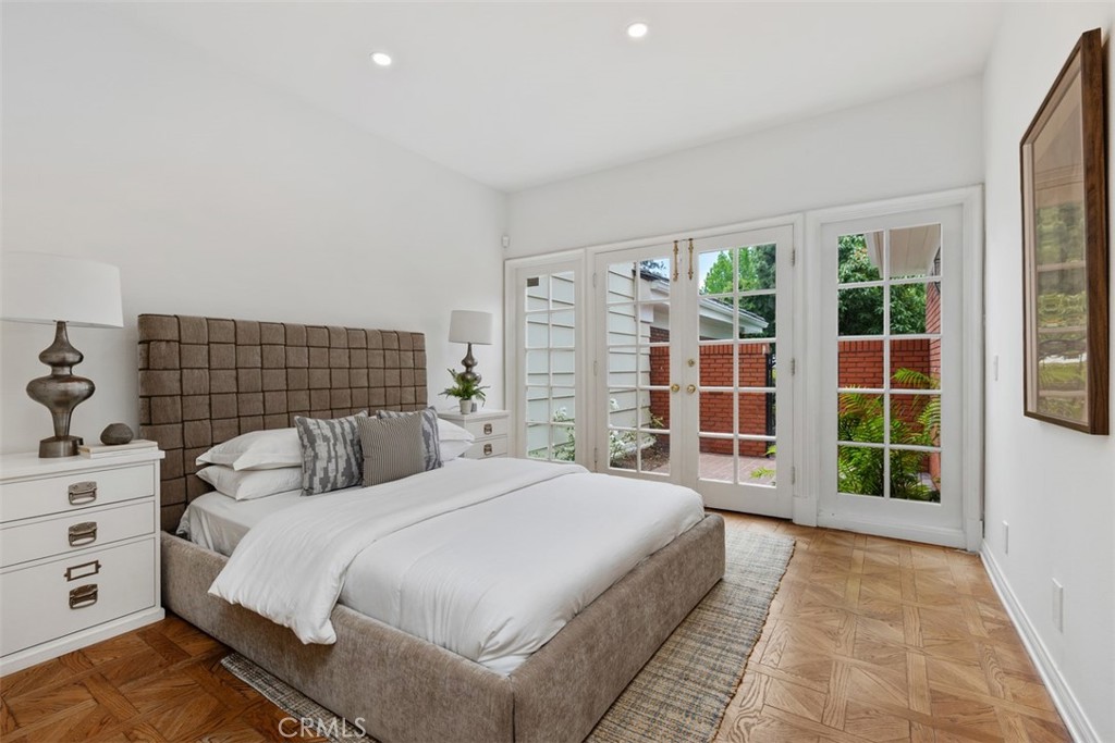 2 Belcourt Property Photo 37