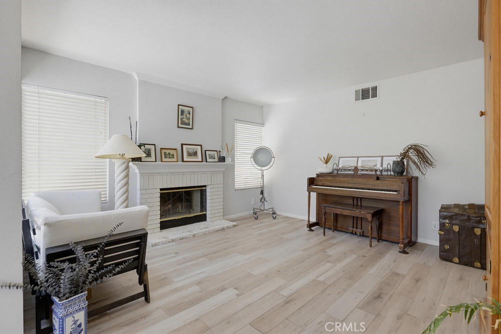 25851 Miramonte Drive Property Photo 26