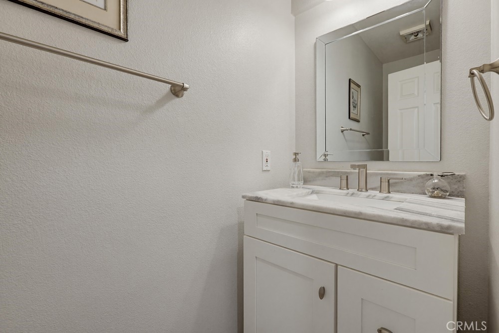 25851 Miramonte Drive Property Photo 30