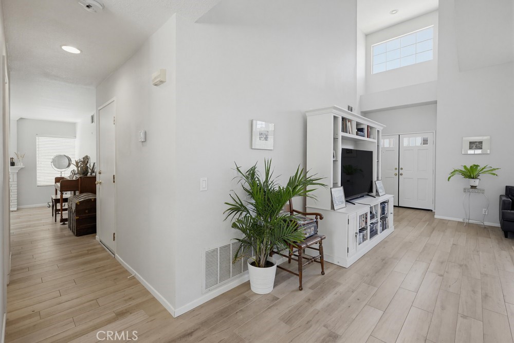 25851 Miramonte Drive Property Photo 31