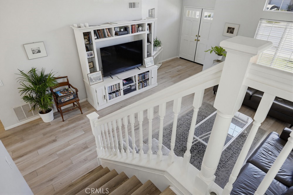 25851 Miramonte Drive Property Photo 33