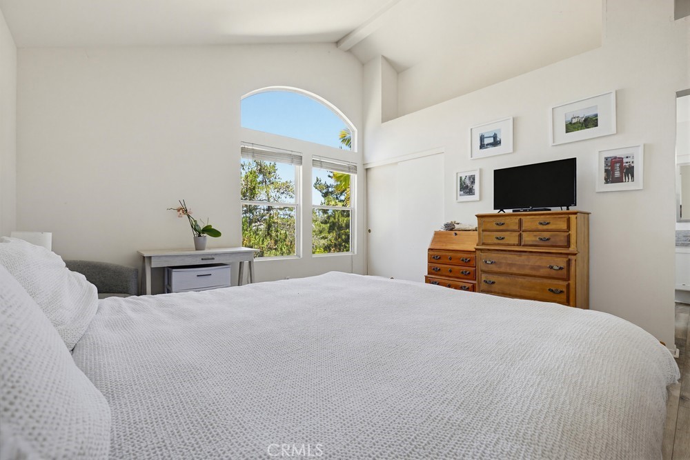 25851 Miramonte Drive Property Photo 36