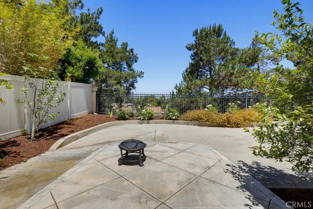 25851 Miramonte Drive Property Photo 45