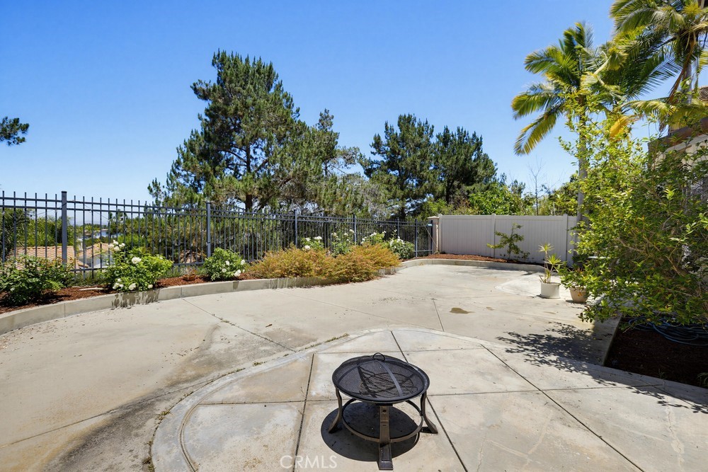 25851 Miramonte Drive Property Photo 46