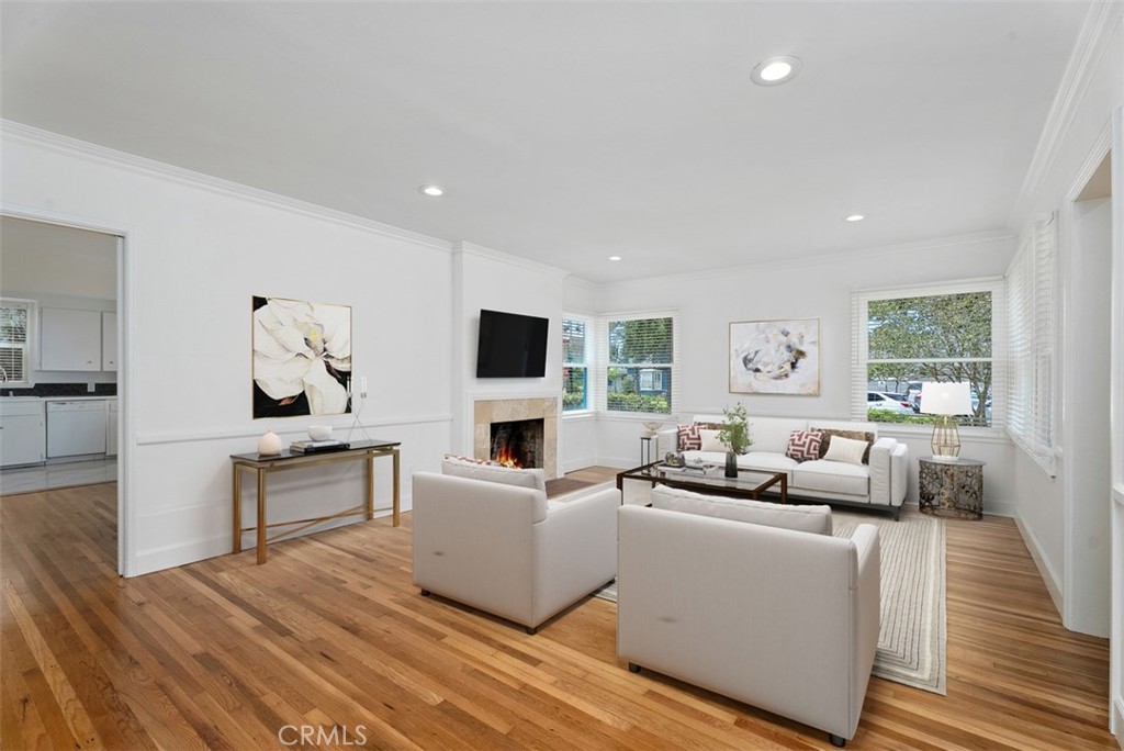1707 N Olive Street Property Photo 5