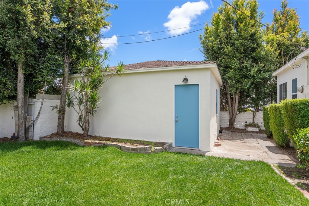 1707 N Olive Street Property Photo 23