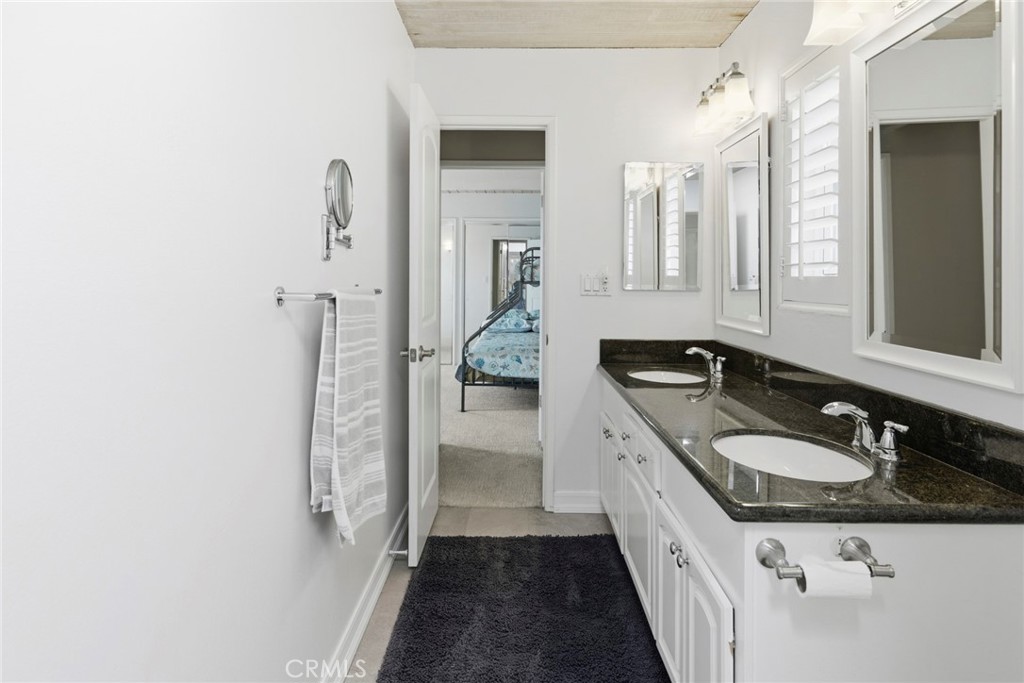 238 Walnut Street Property Photo 20