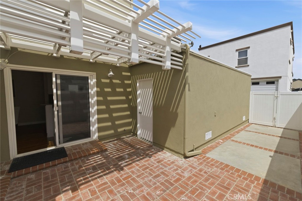 238 Walnut Street Property Photo 26