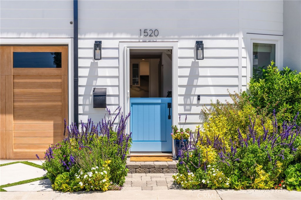 1520 Abalone Property Photo 3