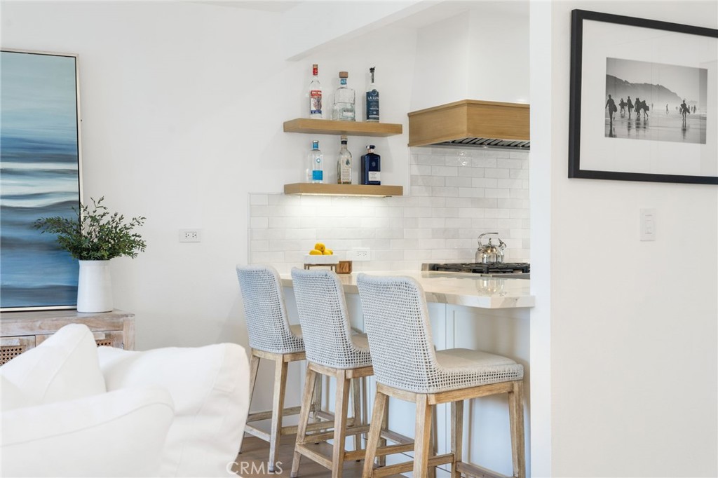 1520 Abalone Property Photo 8