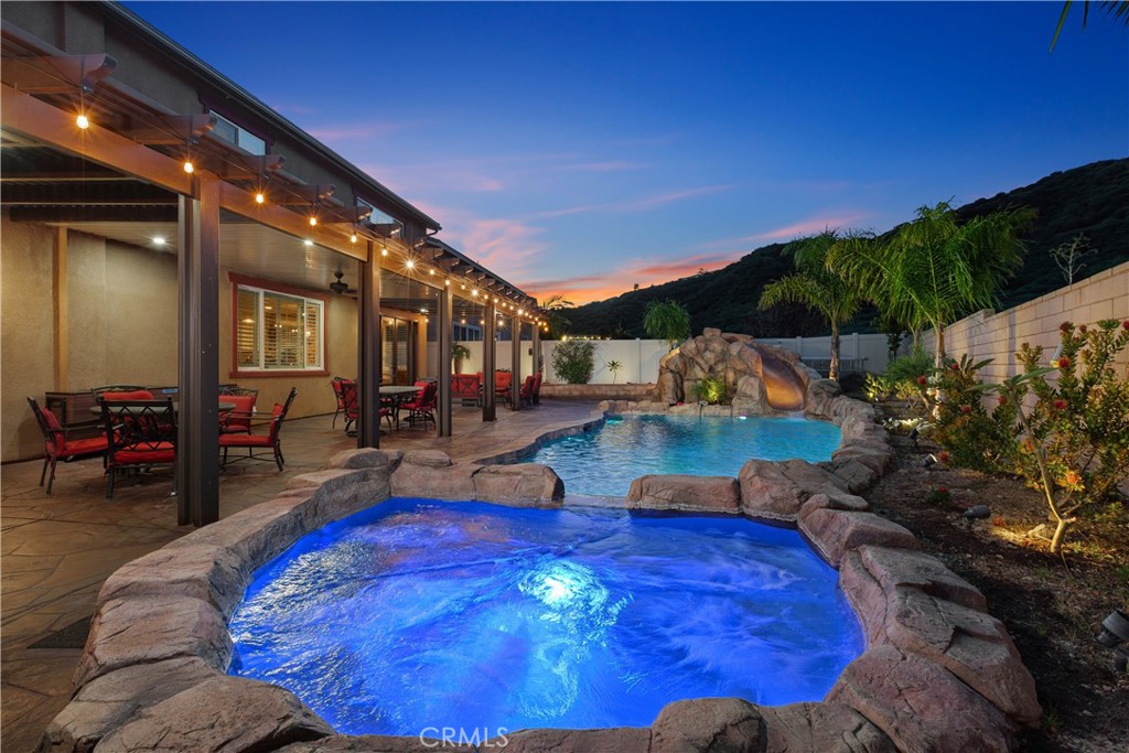 4025 Katsura Way Property Photo 2