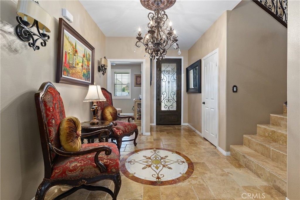 4025 Katsura Way Property Photo 4
