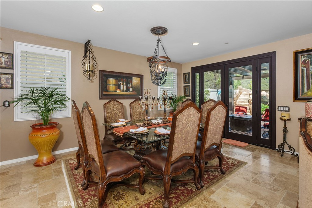4025 Katsura Way Property Photo 10